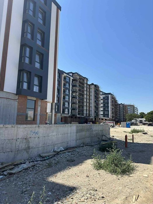 Продава се Двустаен апартамент в Пловдив, Тракия - 73 кв.м за 1500 €/кв.м - Снимка #1