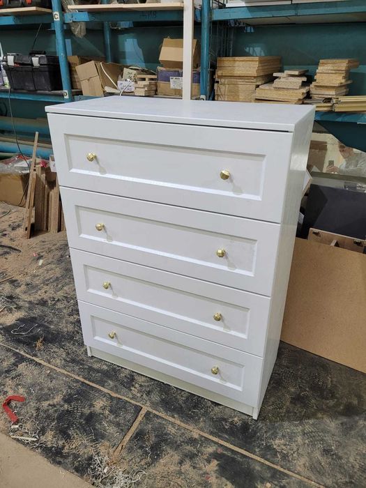 Продам комод. новый