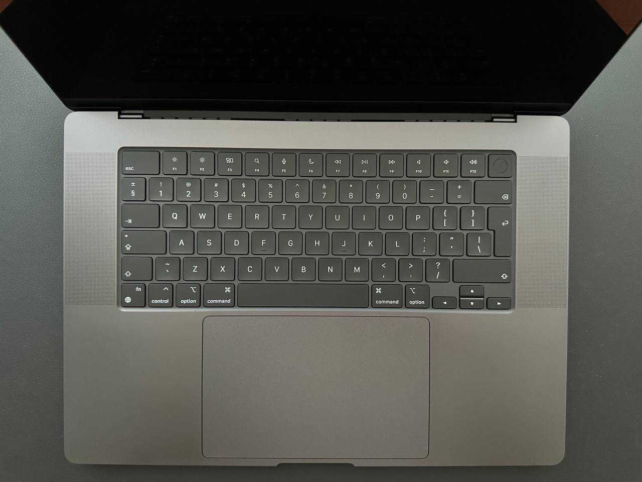MacBook Pro (16-инчов) M4 Pro