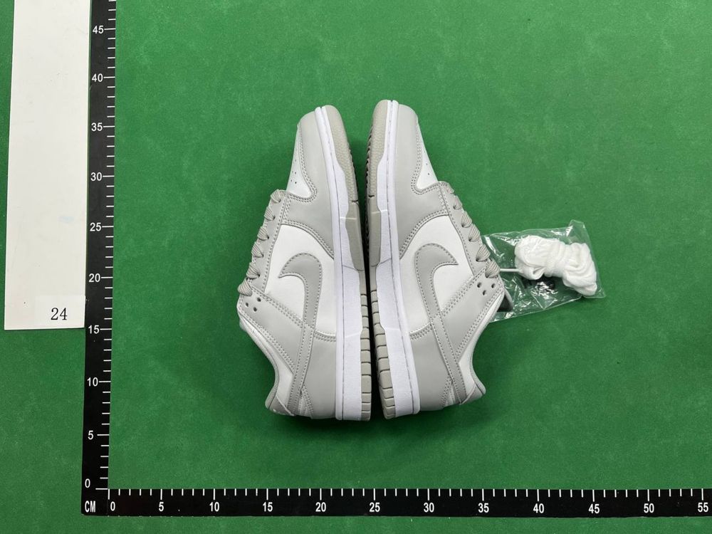 Продавам Nike Dunk