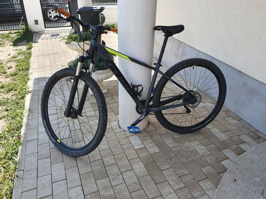 Bicicleta cube 29