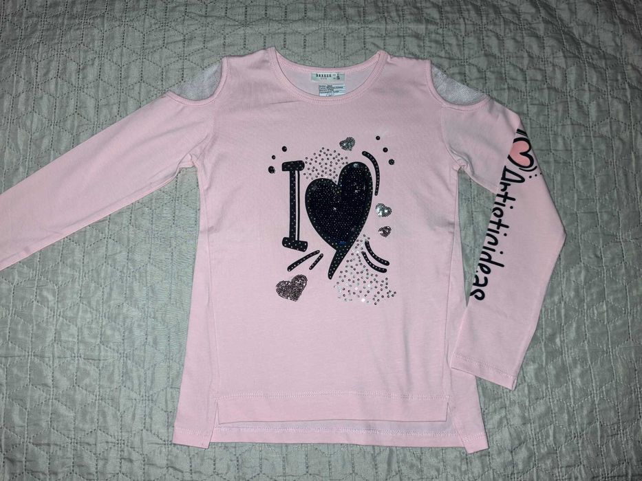 Нова блуза Breeze 128 с интересни рамене