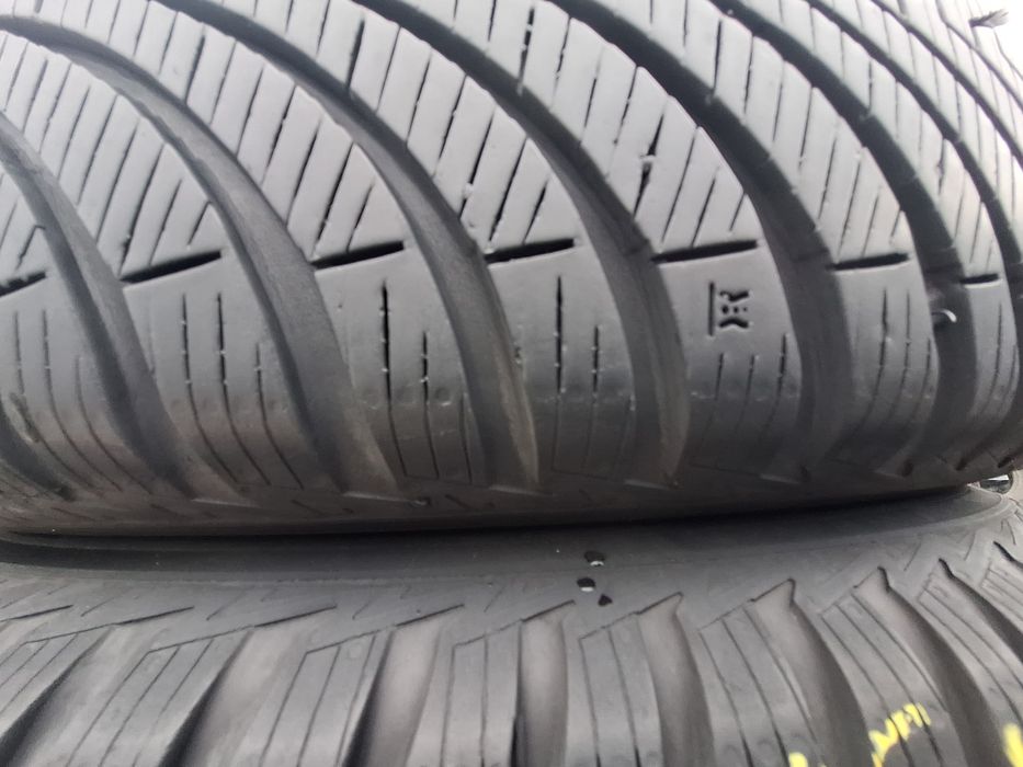 2 anvelope allseasons 215/65r17 Kumho Montaj Gratuit