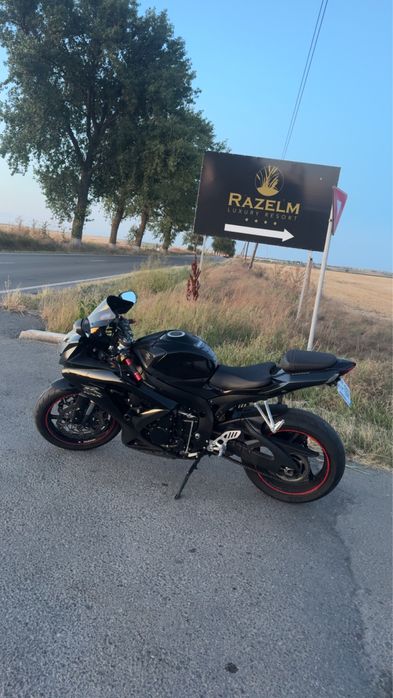 Suzuki gsxr600 k9