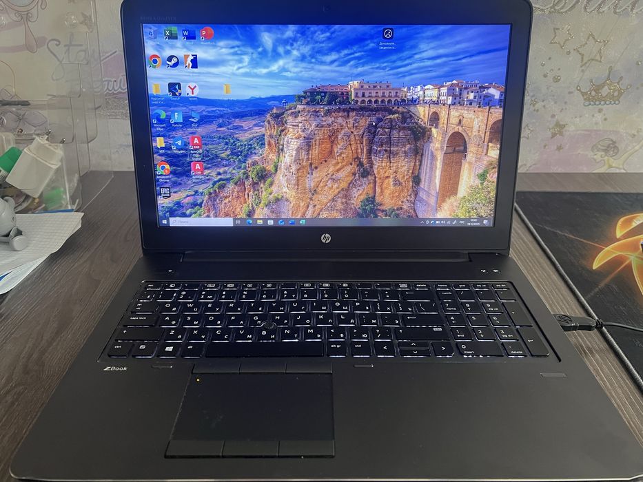 Ноутбук hp zbook 15 g3