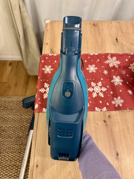 Вертикална прахосмукачка Philips FC6725/01