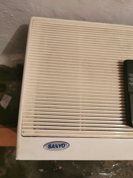 Климатик работещ