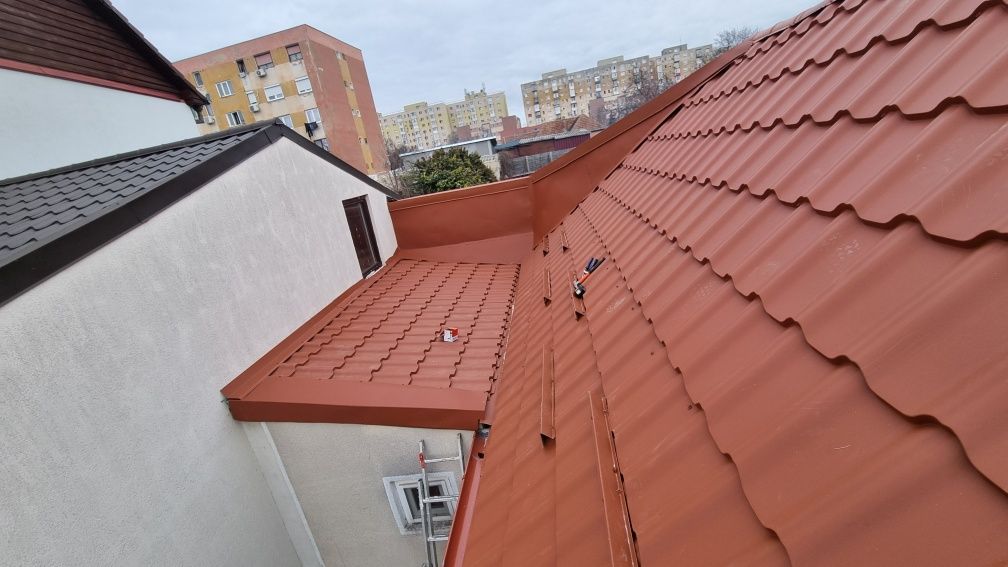 Acoperisuri complete, montatori țiglă metalică, reparații urgente.