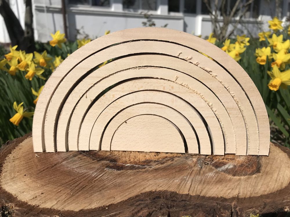 Curcubeu din lemn de tei Montessori fabricat in Romania