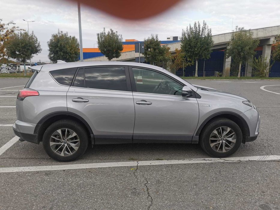Toyota  RAV 4 HIBRID