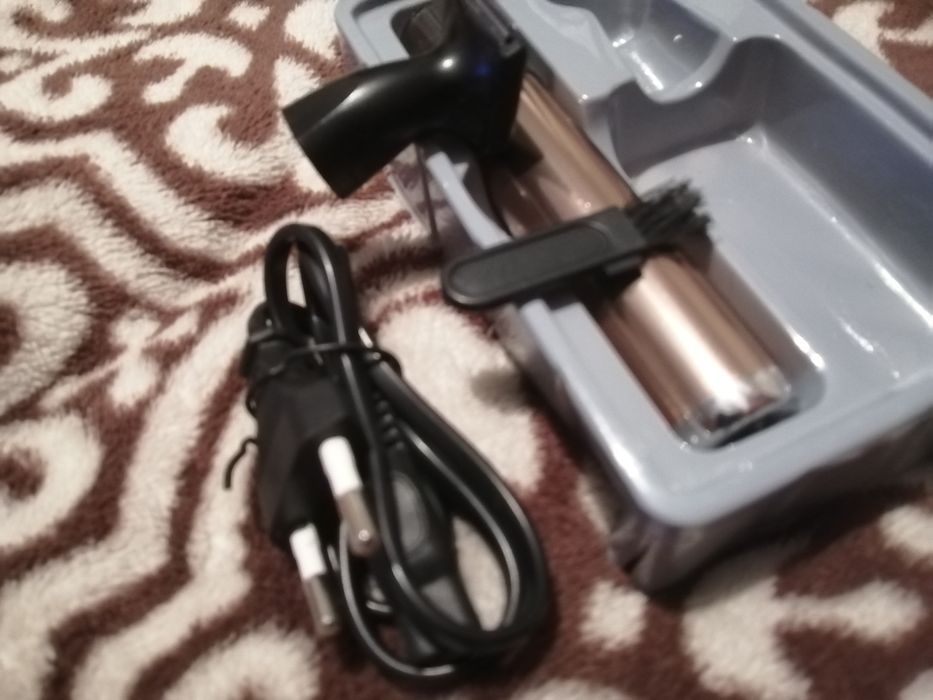 Триммер в отличном состоянии...