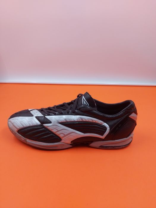 Umbro  номер 46 Оригинални футболни обувки