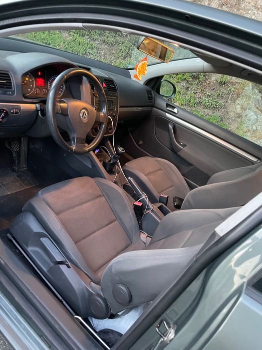 VW golf 5 1.4 benzină