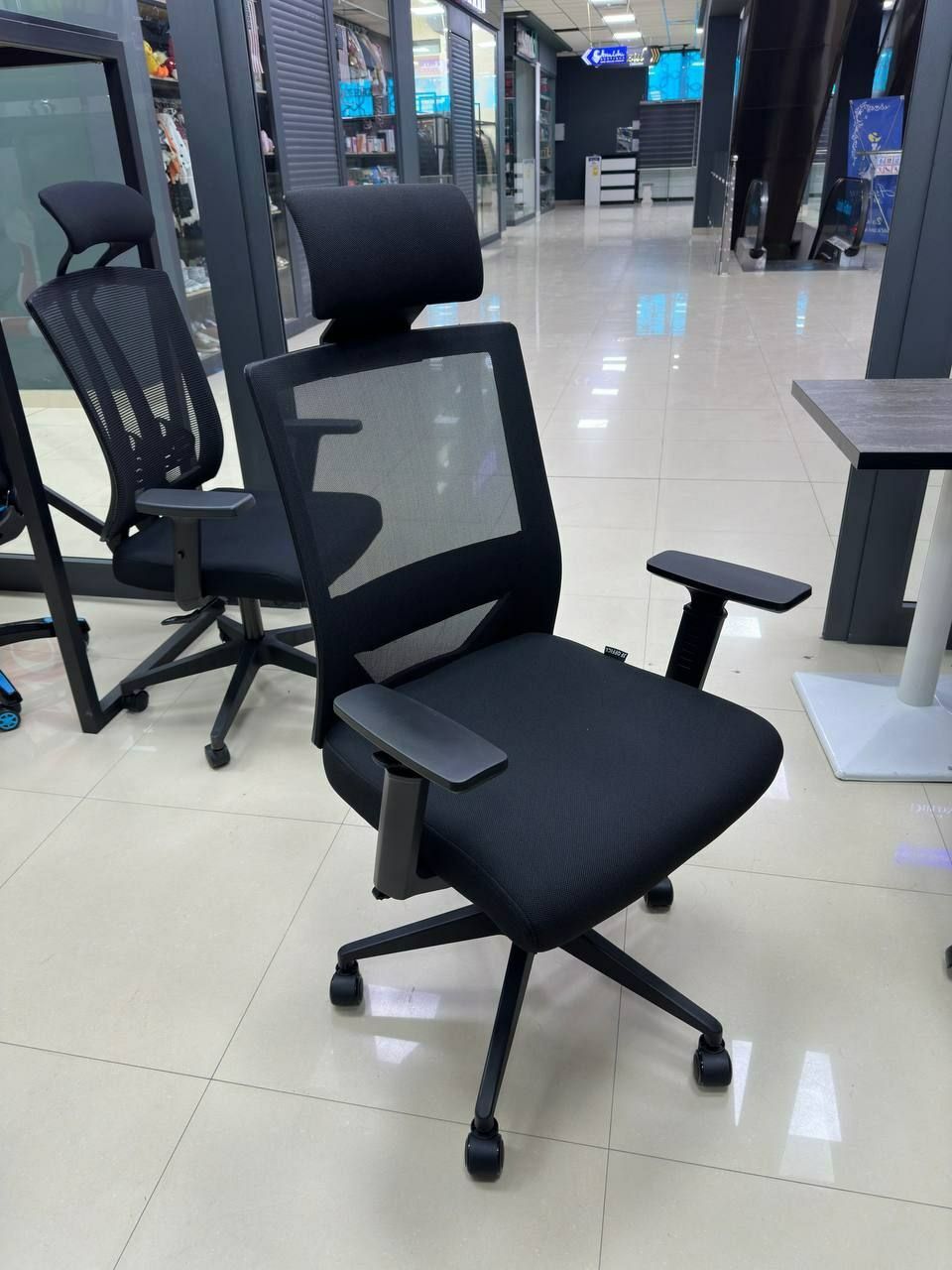 Офисное кресло модель 7005
