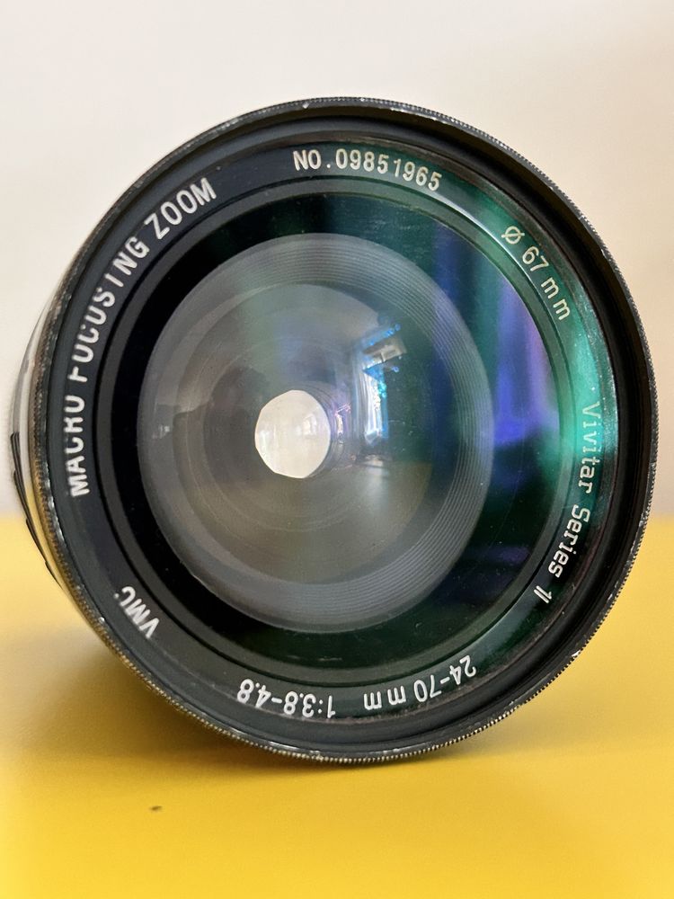 Zoom Vivitar 24-70mm f3.8-4.8 macro montura Canon FD