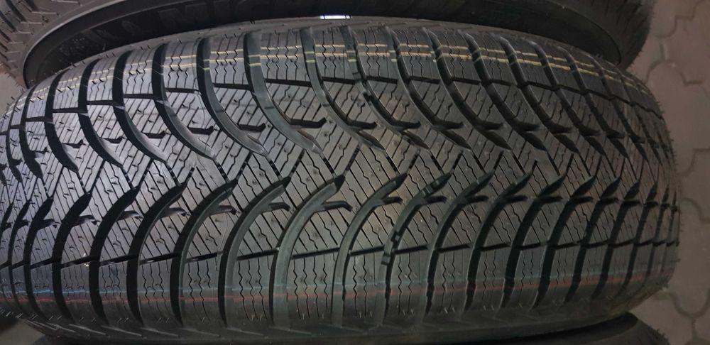anvelope Michelin 185/60/15 m&s iarna