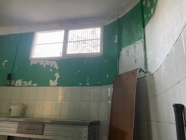 Chirie partial din spatiu comercial parter, cu subsol si terasa-Unirii