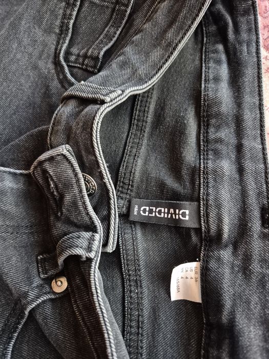 Запазени дънки с широк крачол