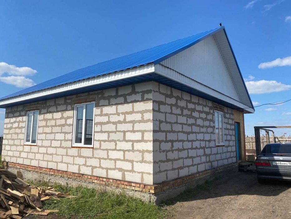 Дом   2019 года п. Ждановка, 20 км от Костаная