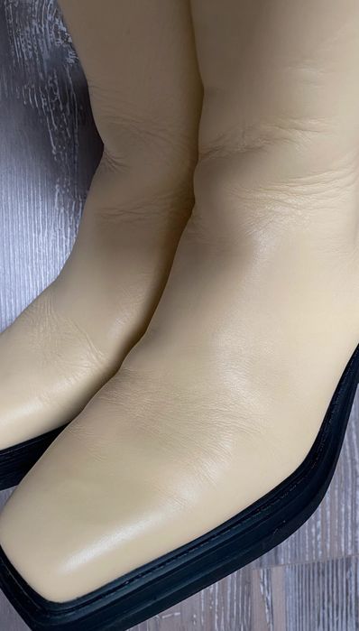 Vand ghete dama din piele pull&bear