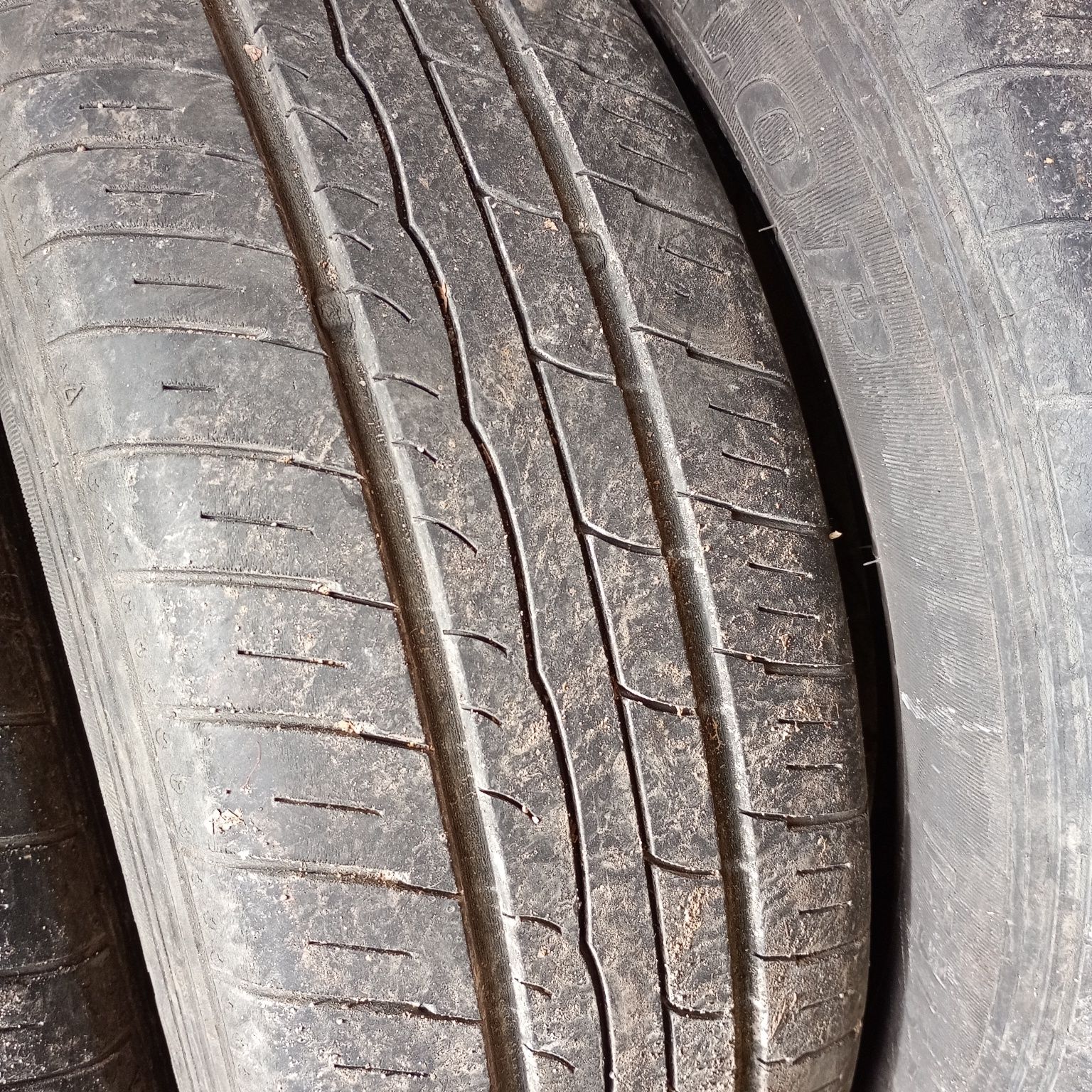 Гуми Dunlop 175/65/15