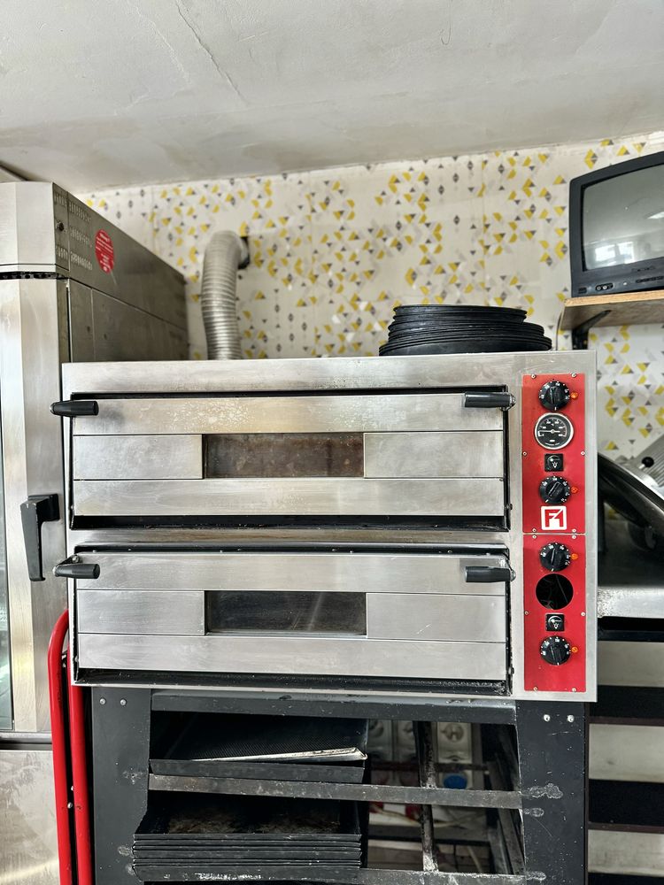 Cuptor profesional pizza electric 4+4 pizza