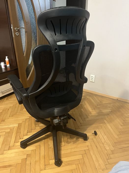 Scaun birou impecabil