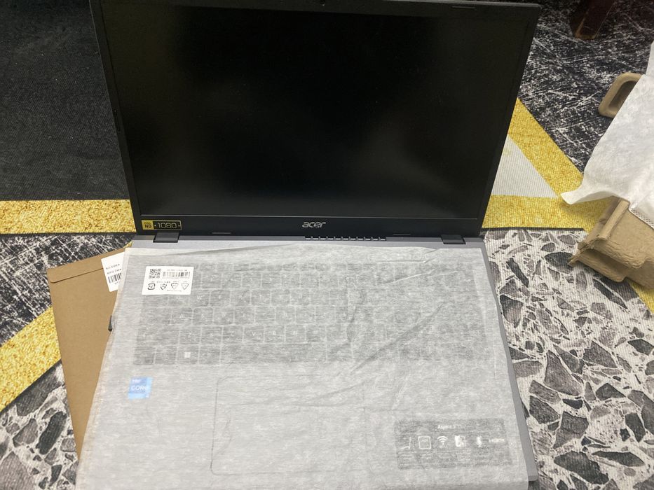 Ноутбук Acer Aspire 5 A515-57