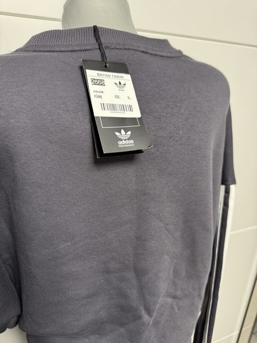 Compleu Adidas L Model Nou