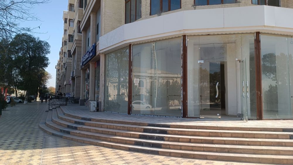 Вокзал медиапарк Аренда магазин 74+74 подвал кв.м