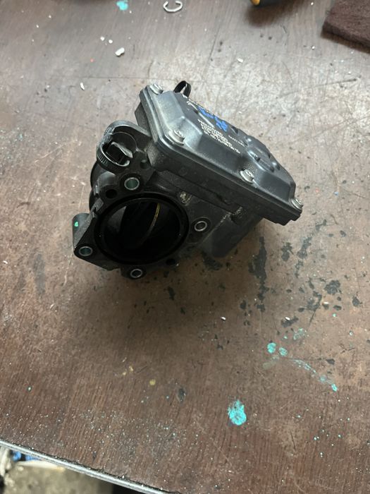 Clapeta acceleratie ford kuga 2 an 2013-2016 cod:9806625280