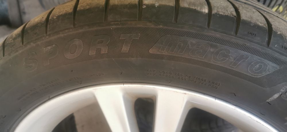 Летни гуми 235 50 18