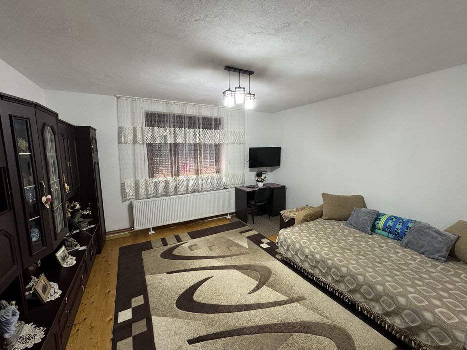 Casa individuala in Caransebes | 200 mp utili | Teren 2800 mp | Altex