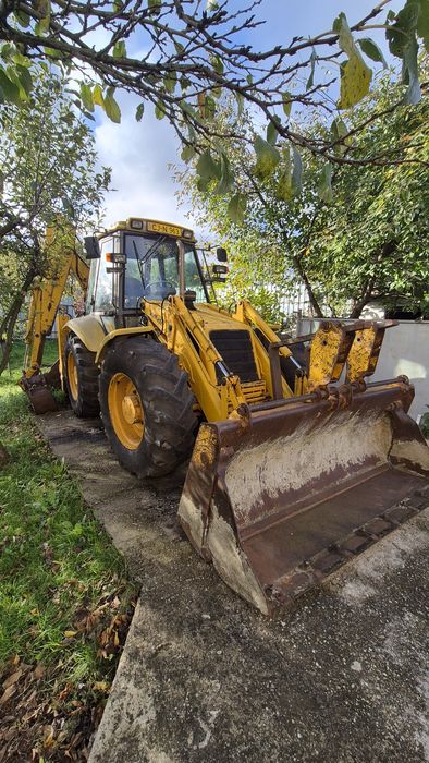 Buldoexcavator 4CX