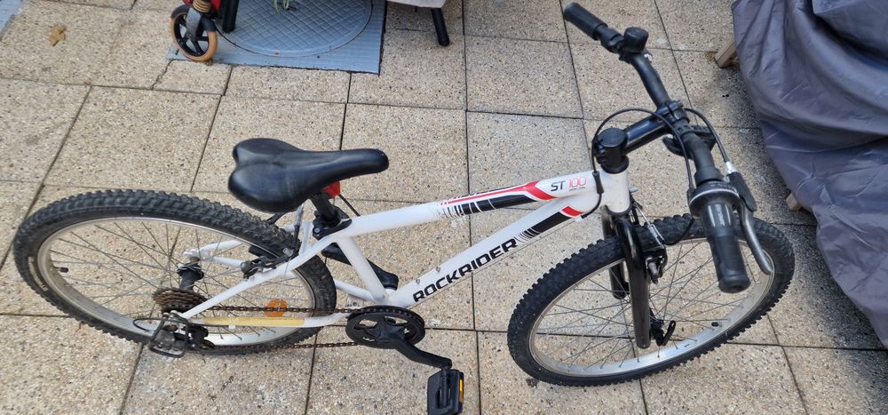 Bicicleta copii 6-10 ani