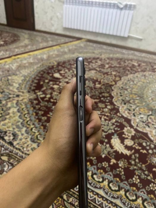 Samsung a 32 sotiladi