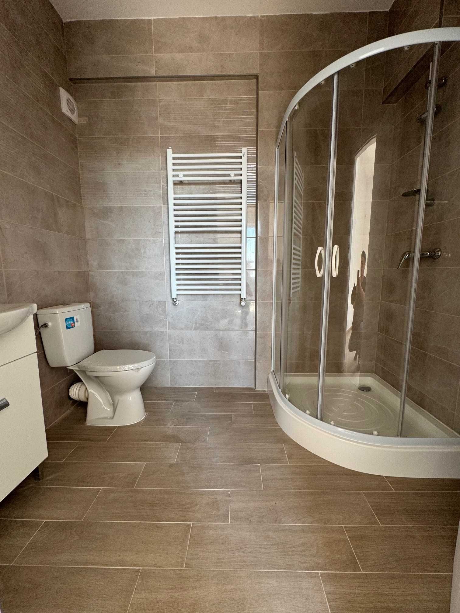 Oltenitei, Gama Residence