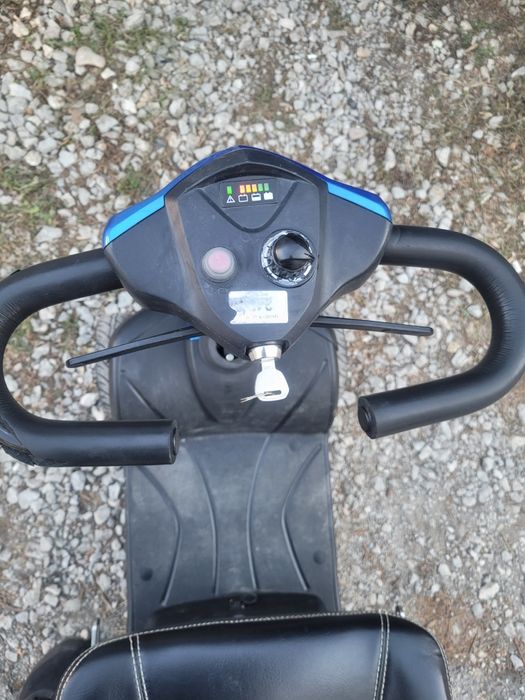 Електрически скутер (четериколка)