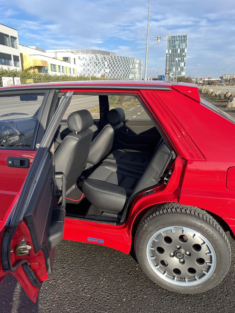 Lancia Delta Integrale de vanzare