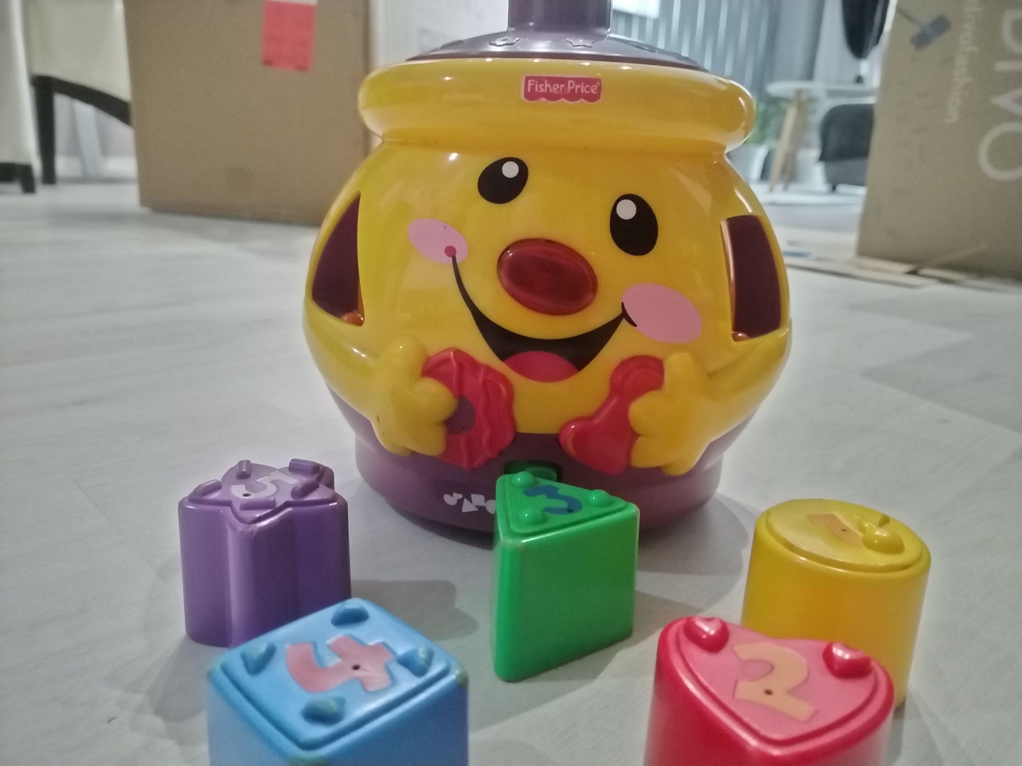 Borcan interactiv cu biscuiți in limba romana cu forme FisherPrice cop