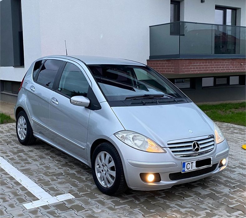 Vand Mercedes A150 Facelift 175000 km cutie automată