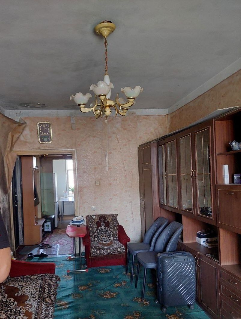 1/8/9. Сергели 5. Квартира 42 м². Метро 2-bekat - 150 м. Ипотека можно