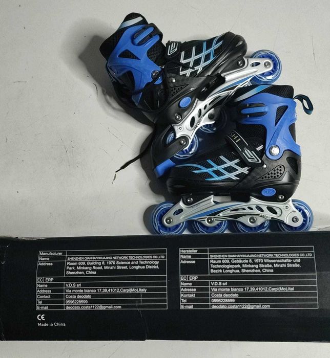 Patine în linie reglabile cu roți luminoase pentru copii