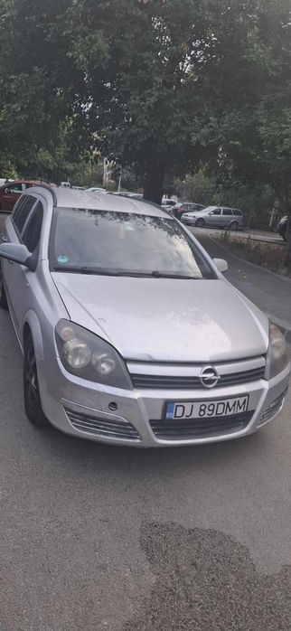 Vând Opel Astra H