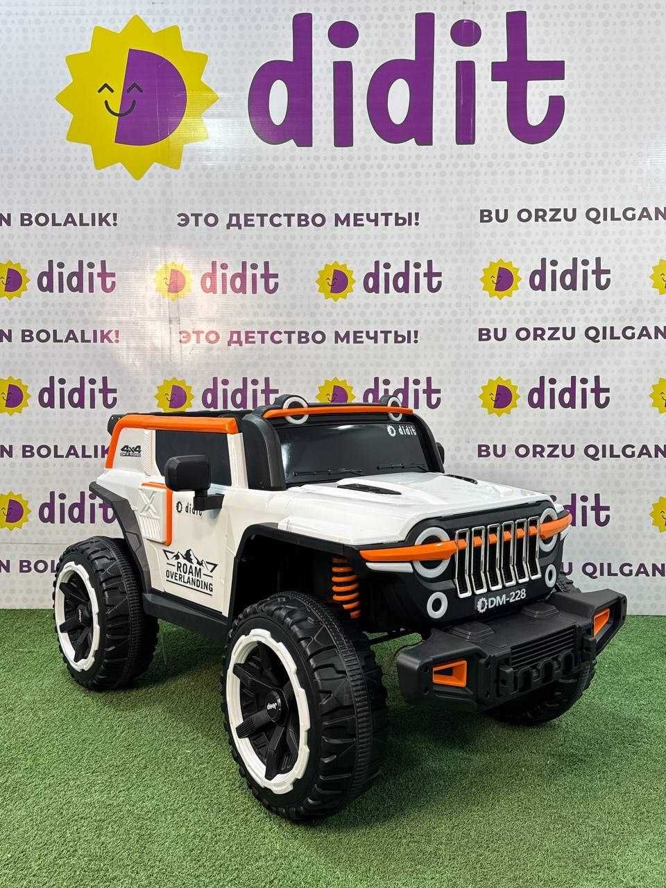 Детская машина электромобиль с пультом Bolalar Mashina Elektromobil