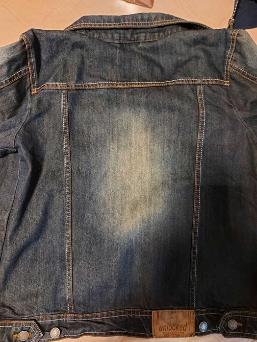 Дънково яке с изтрит ефект