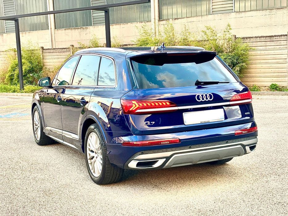 Audi Q7 2022 Sline
