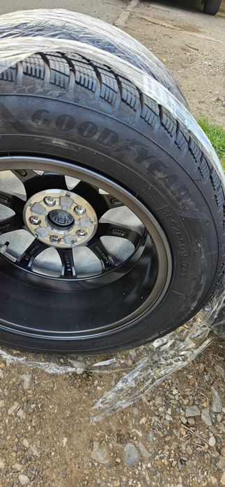 Toyota Yaris 4бр Гуми GY UGPerf3 и Лети Джанти 10 спици 185/65R15 OEM