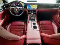 PORSCHE Panamera Turismo 4S