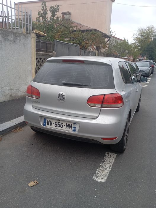 Vând sau schimb pentru detalii sunați înmatriculată recent pe bulgaria